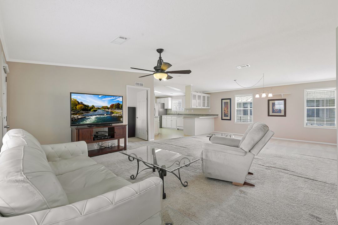 5318 Fiddleleaf Dr, Fort Myers, FL 33905