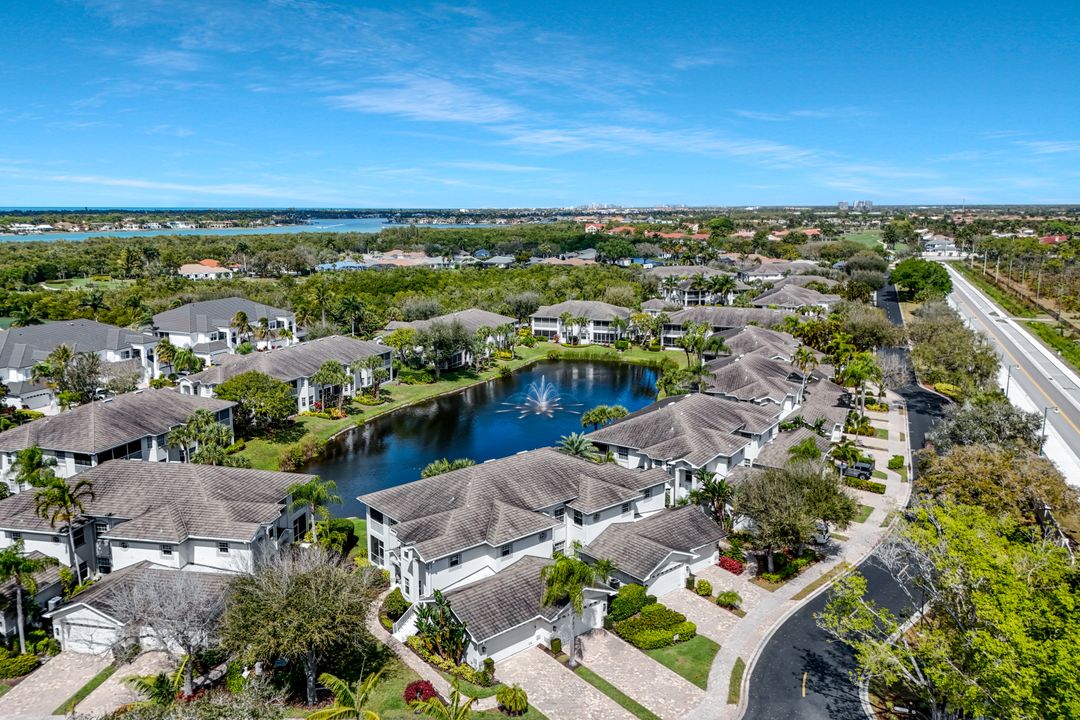 5095 Yacht Harbor Dr #203, Naples, FL 34112