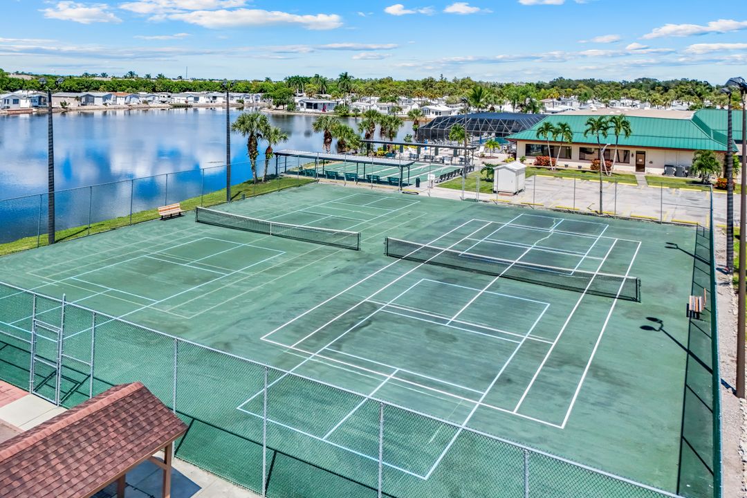 325 Imperial Wilderness Blvd, Naples, FL 34114