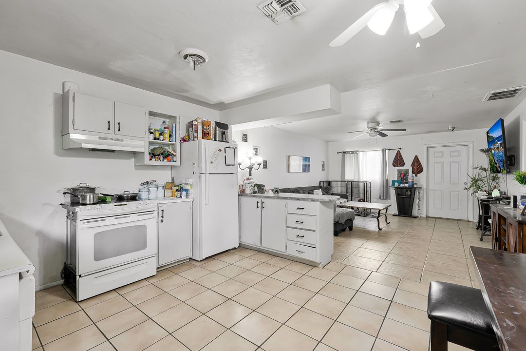 17434 E Carnegie Cir #A & B, Fort Myers, FL 33967