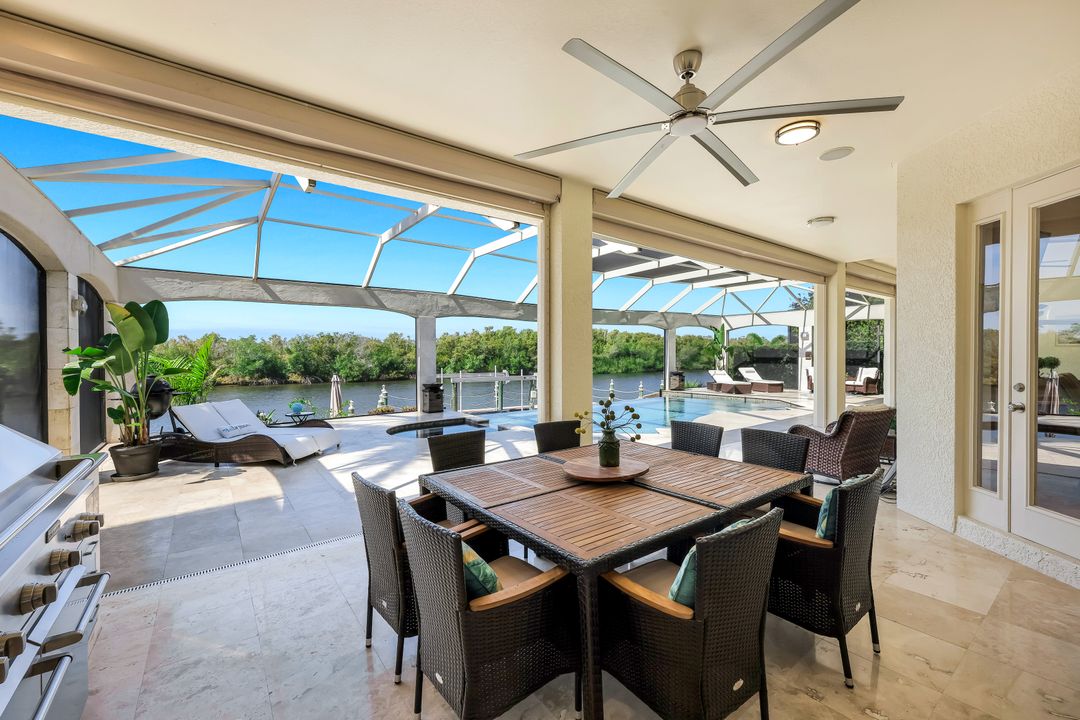 3820 Surfside Blvd, Cape Coral, FL 33914