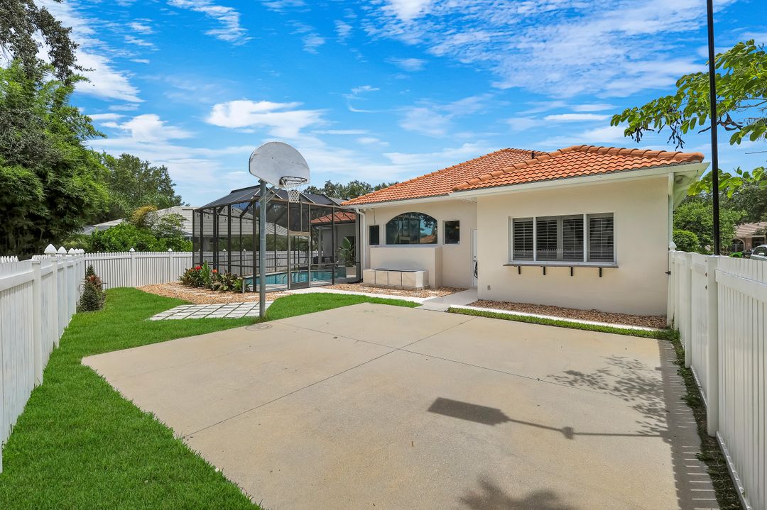11460 Persimmon Ct, Fort Myers, FL 33913