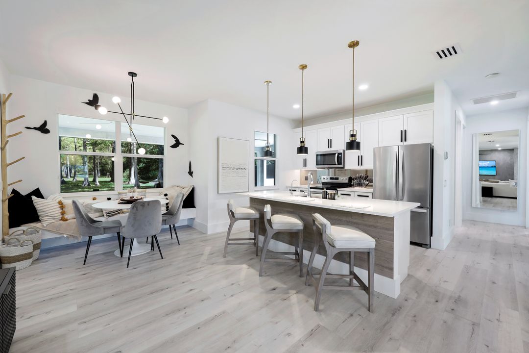 5995 Lancewood Way, Naples, FL 34116