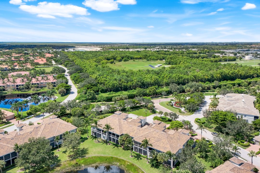 9242 Tesoro Ln #203, Naples, FL 34114