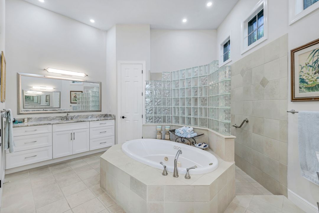 26221 Mira Way, Bonita Springs, FL 34134