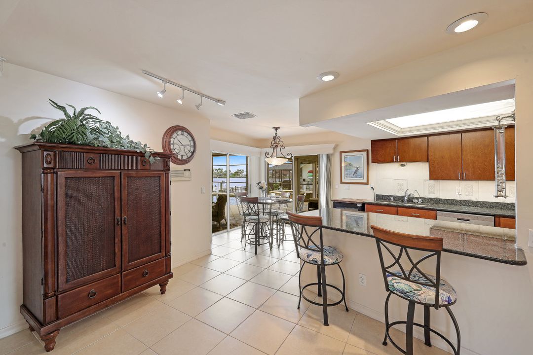 5327 Skyline Blvd, Cape Coral, FL 33914