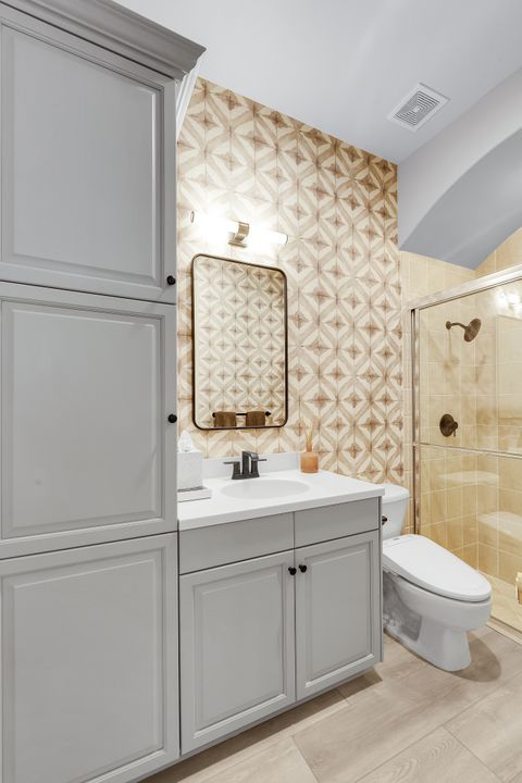 8871 Shenendoah Cir, Naples, FL 34113