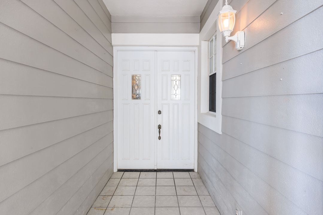 828 Hideaway Cir E #423, Marco Island, FL 34145