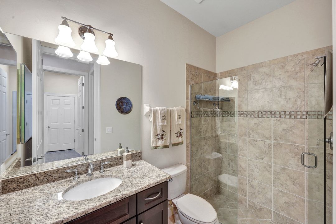 9111 Graphite Cir, Naples, FL 34120