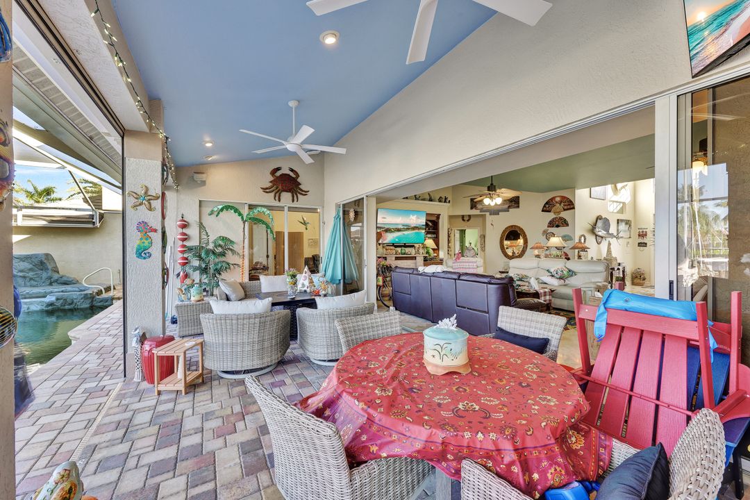 907 SW 51st Terrace, Cape Coral, FL 33914