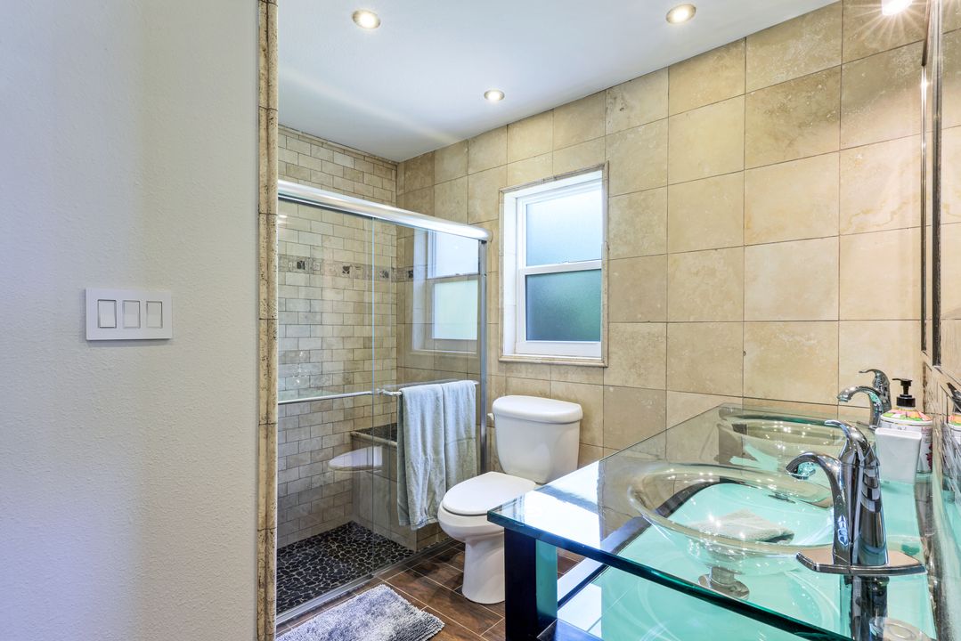 5205 Savoy Ct, Cape Coral, FL 33904