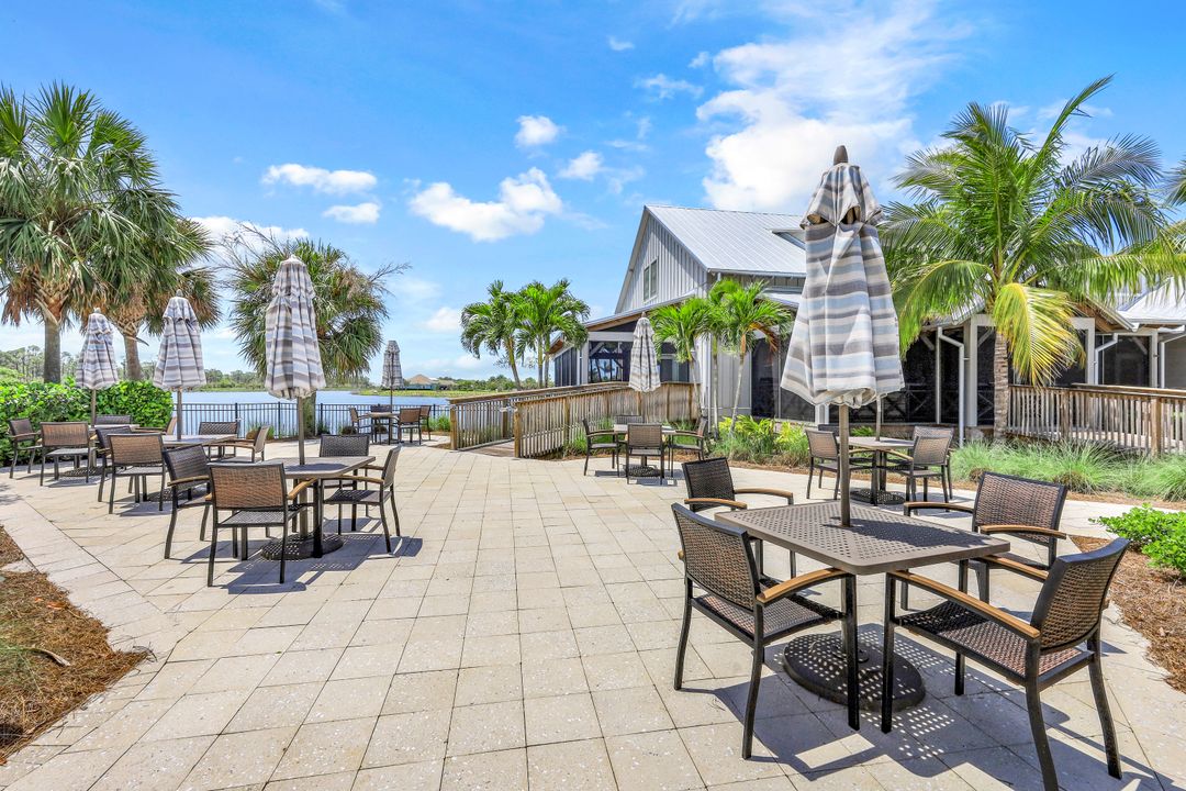 6215 Union Island Wy, Naples, FL 34113