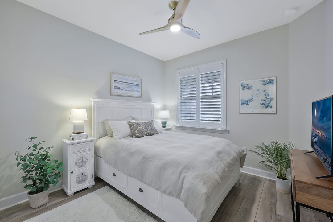 10787 Manatee Key Ln, Estero, FL 33928