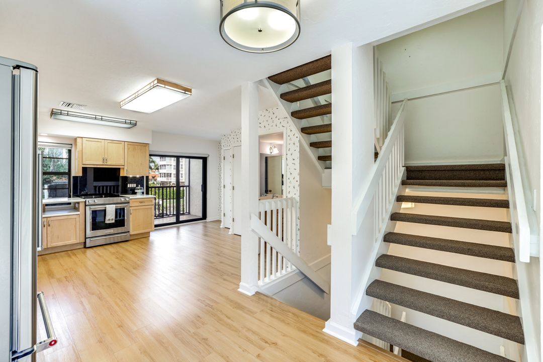 1100 Swallow Ave, Marco Island, FL 34145