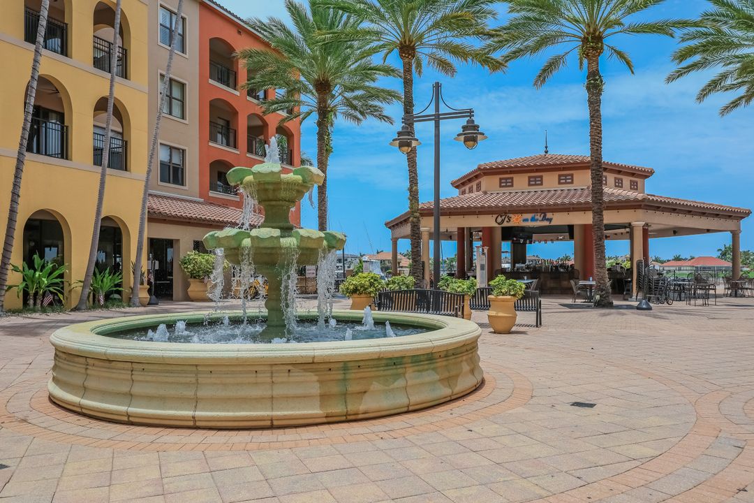 620 Rockport Ct, Marco Island, FL 34145