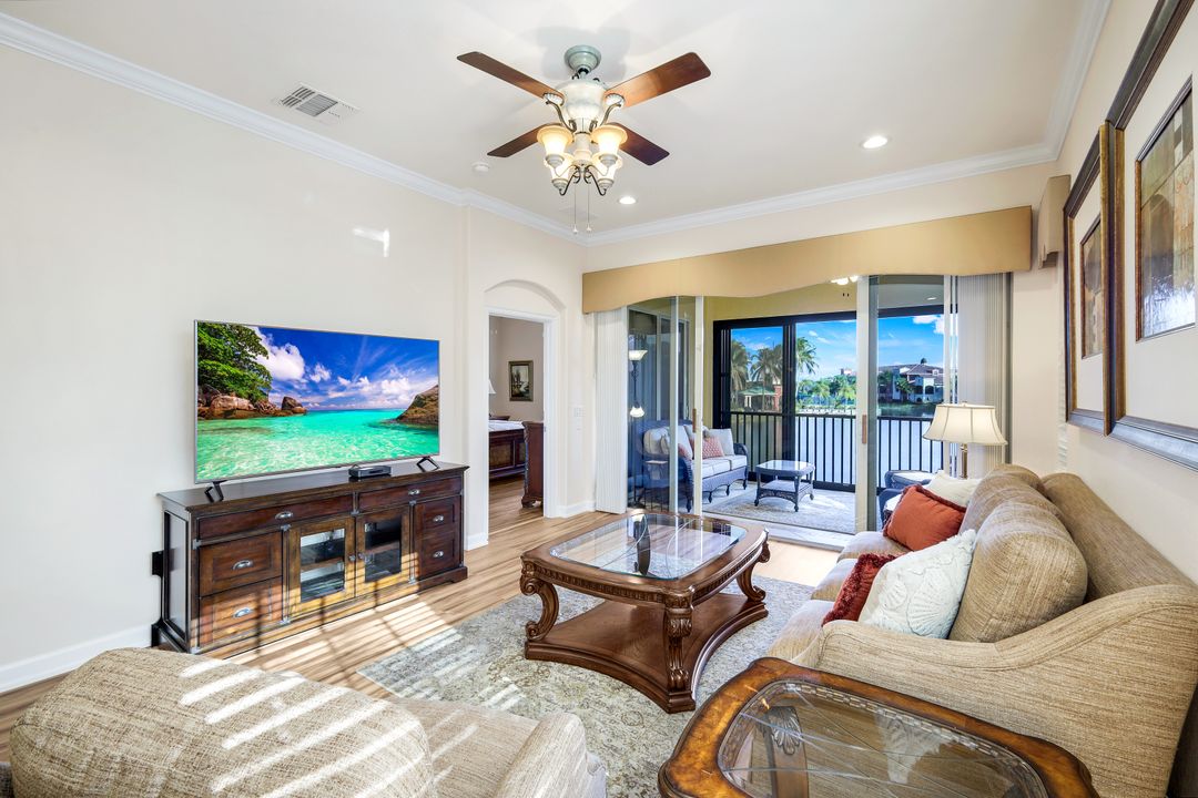 8524 Via Lungomare Cir #206, Estero, FL 33928
