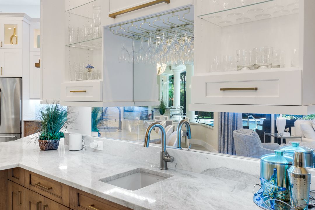 260 Cheshire Way, Naples, FL 34110