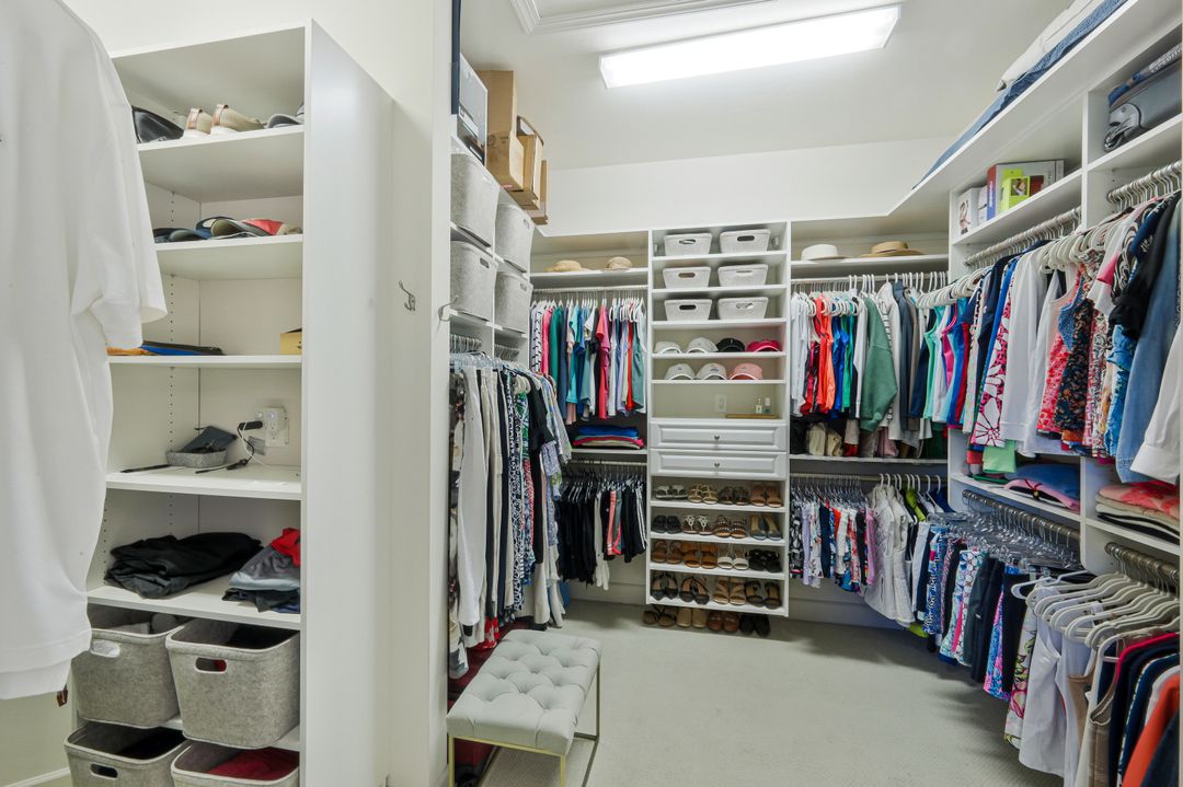 9298 Quarry Dr, Naples, FL 34120