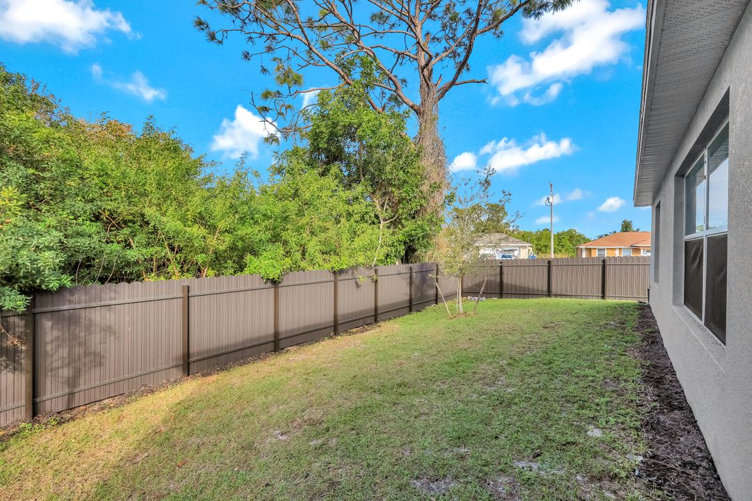 365 Partridge St, Lehigh Acres, FL 33974