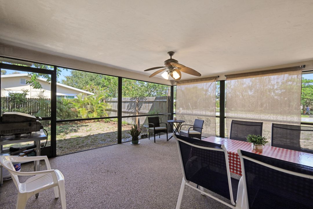 4587 Capri Dr, Naples, FL 34103