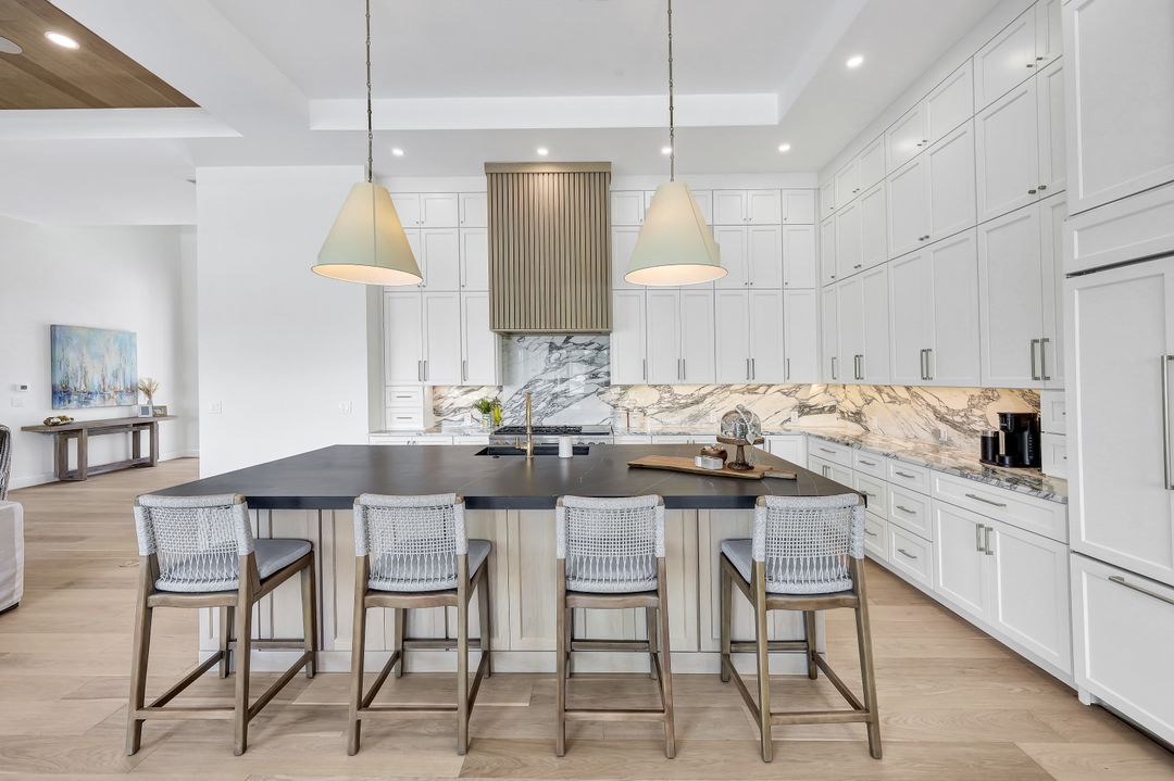 1857 Woodbine Ct, Marco Island, FL 34145