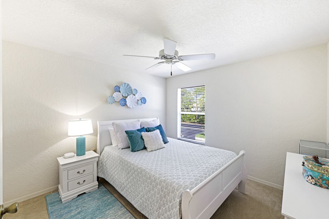 386 Emerald Bay Cir #G4, Naples, FL 34110