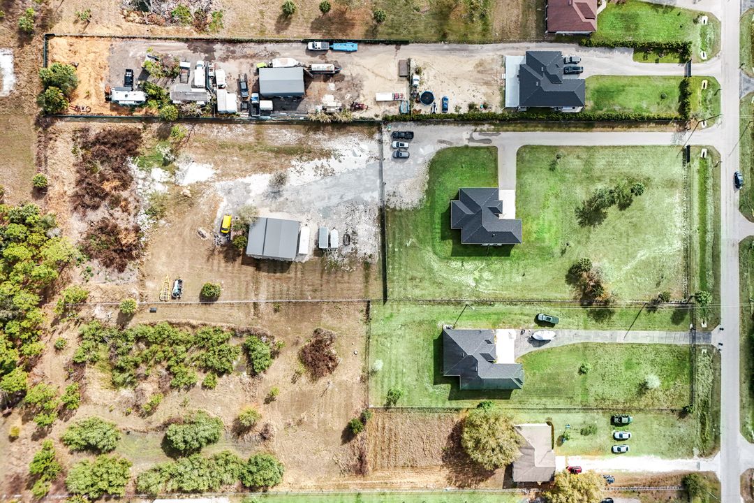 4217 24th Ave NE, Naples, FL 34119