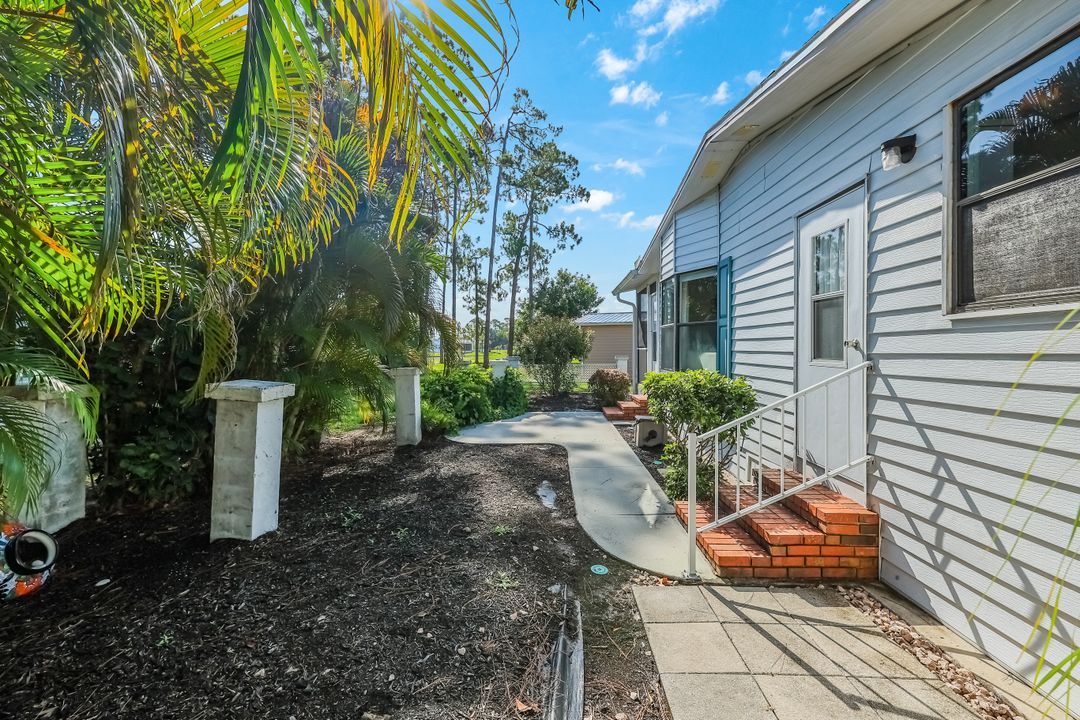 19682 Eagle Trace Ct, North Fort Myers, FL 33903