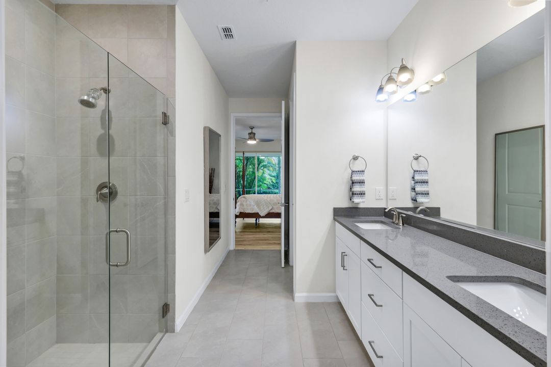 4619 Arboretum Cir #101, Naples, FL 34112