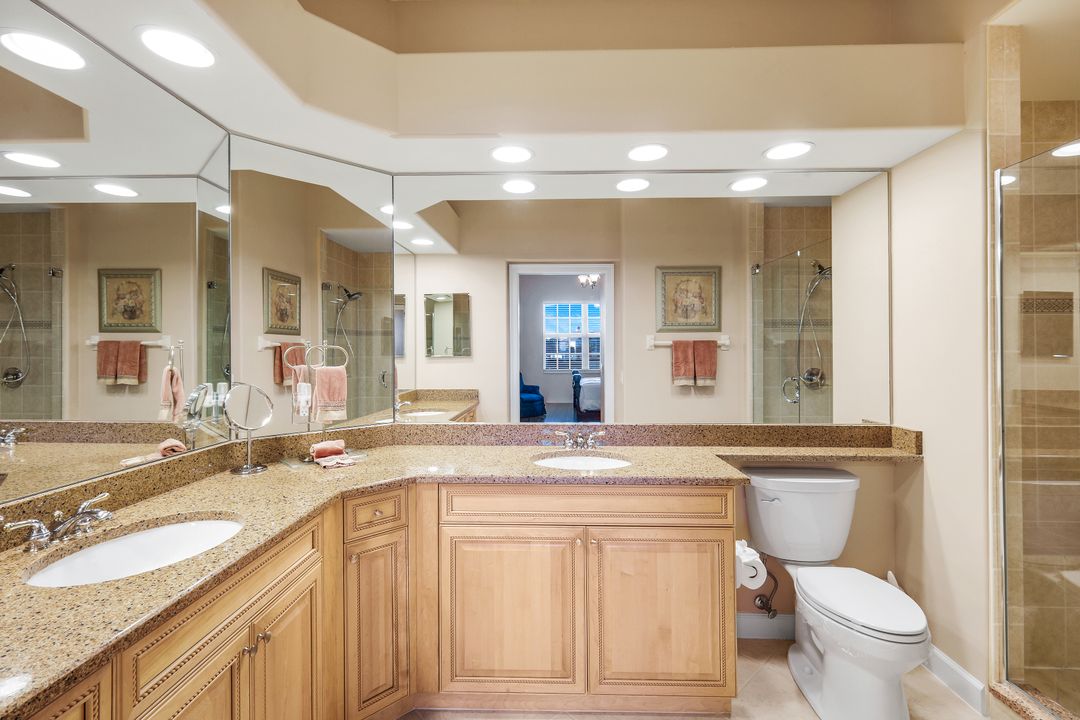 8524 Via Lungomare Cir #206, Estero, FL 33928