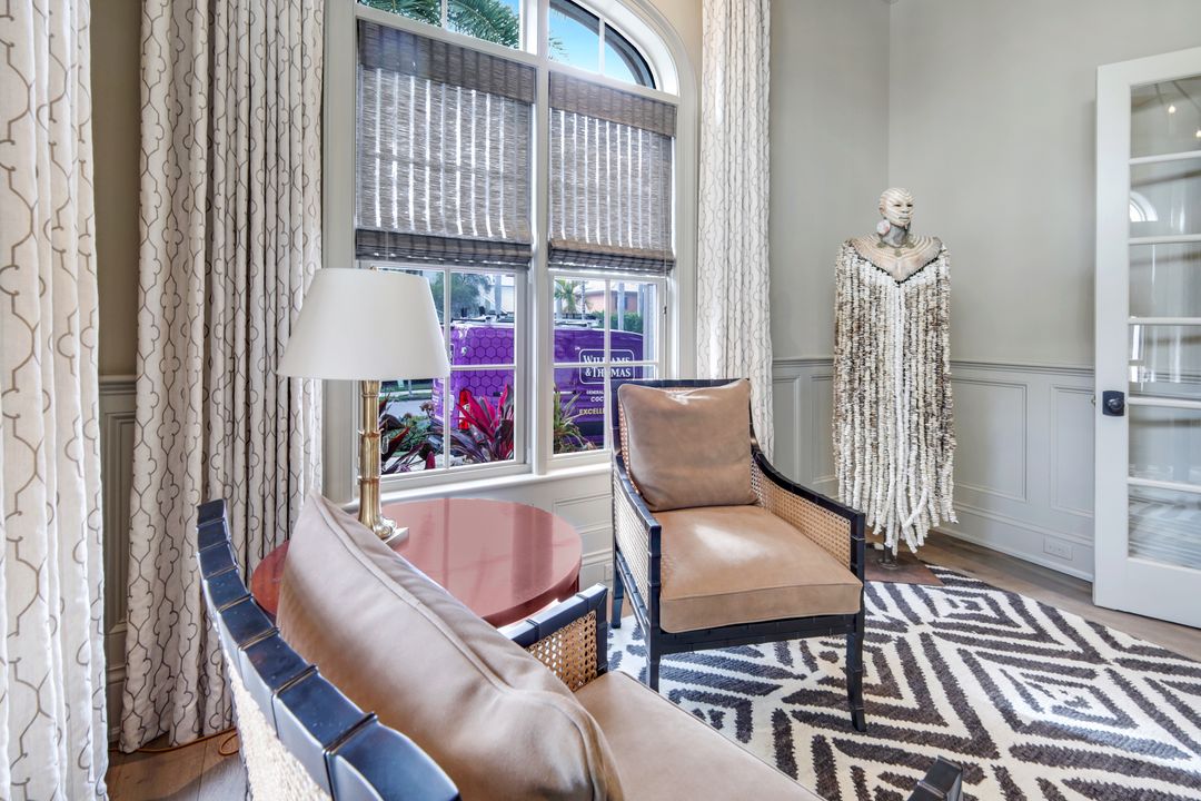 81 Gulf Shore Blvd S, Naples, FL 34102