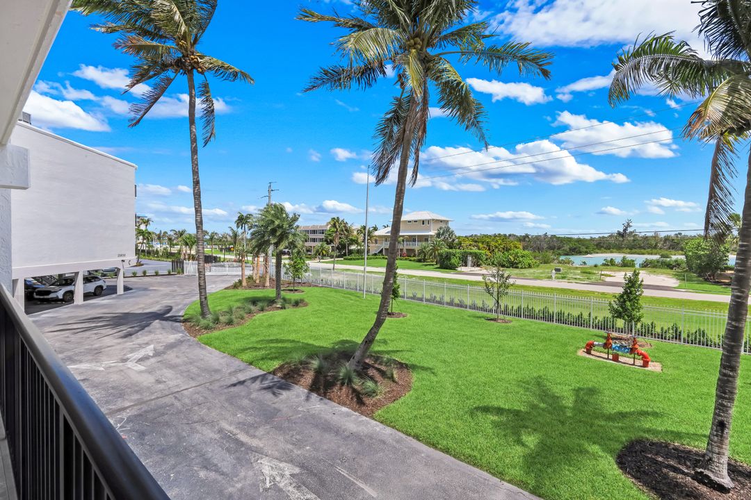 25840 Hickory Blvd  #b102, Bonita Springs, FL 34134