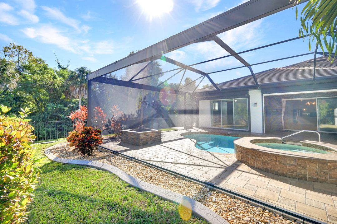 1189 S Town and River Dr, Fort Myers, FL 33919