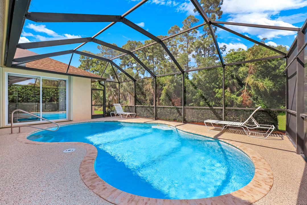 65 Heritage Way, Naples, FL 34110