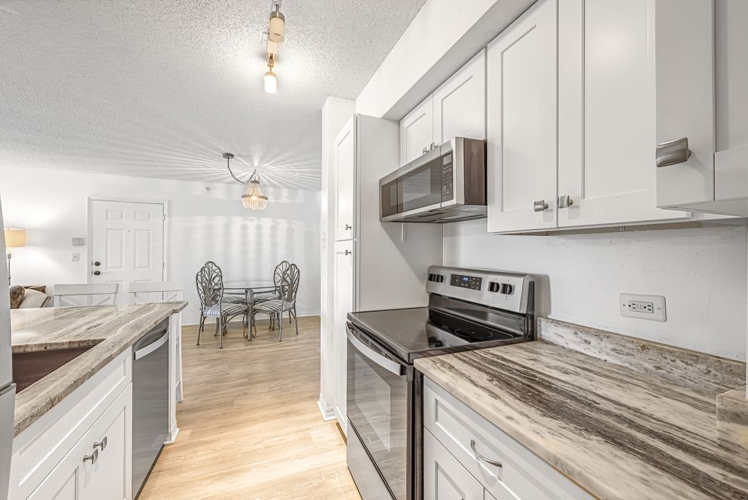 8851 Colonnades Ct W #126, Bonita Springs, FL 34135