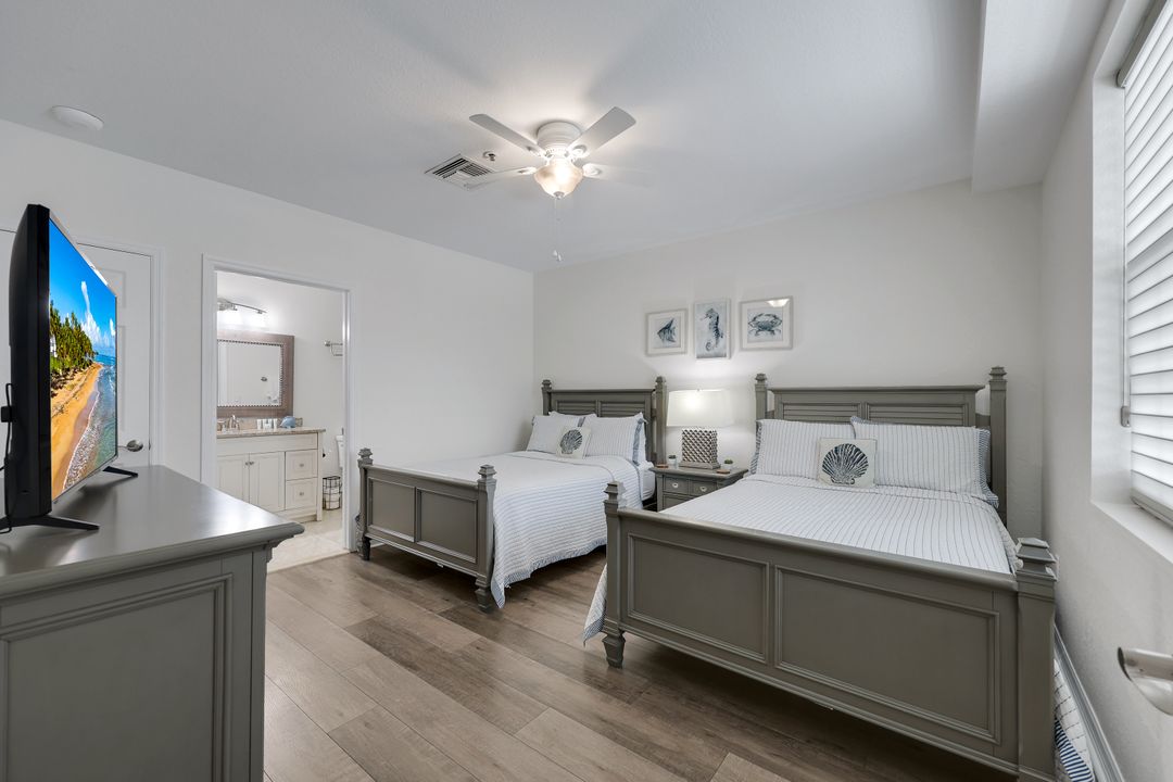 160 Palm St #208, Marco Island, FL 34145