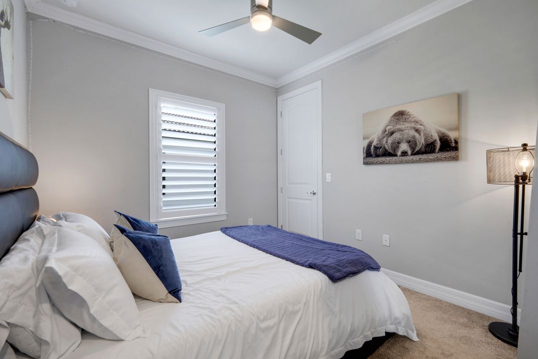 7209 Wilton Dr N, Naples, FL 34109