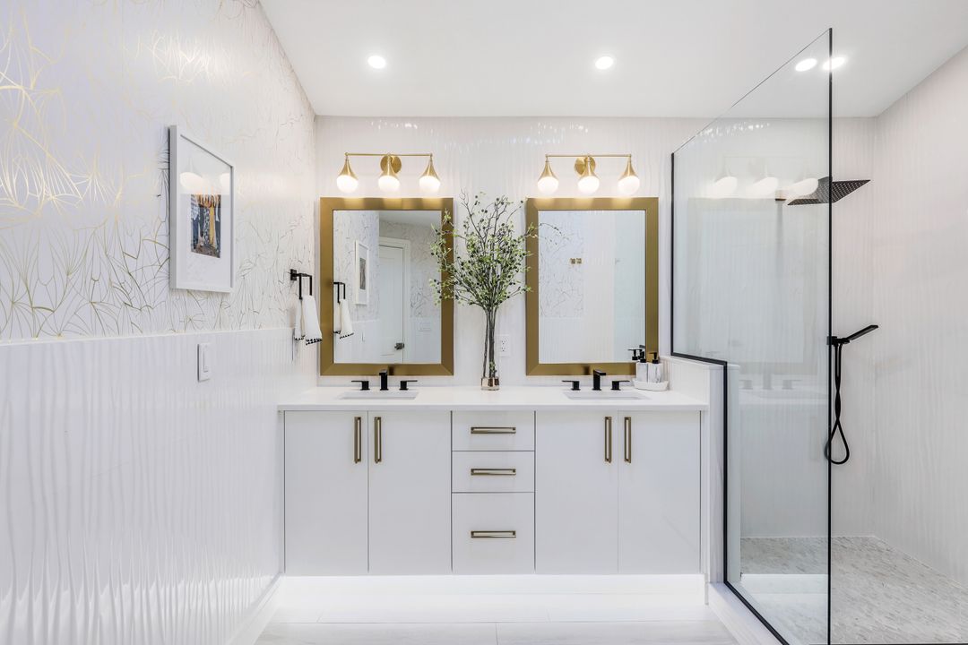 1262 Silverstrand Dr, Naples, FL 34110