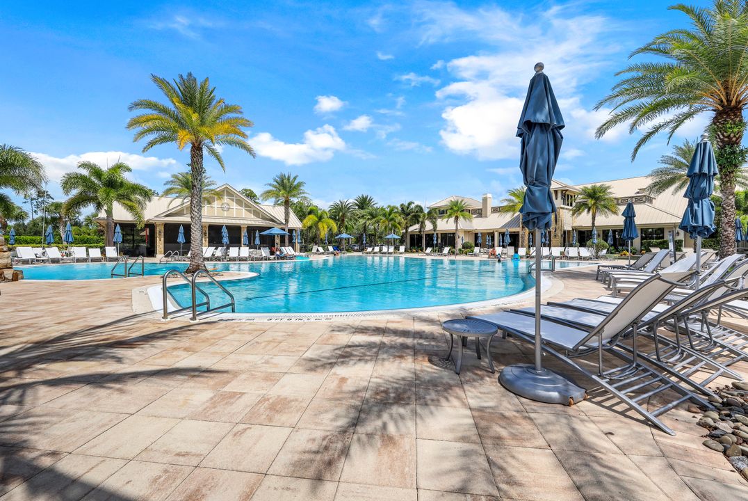 7408 Winding Cypress Dr, Naples, FL 34114