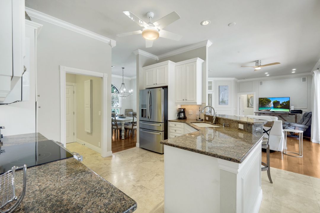 28165 Meadowlark Ln, Bonita Springs, FL 34134
