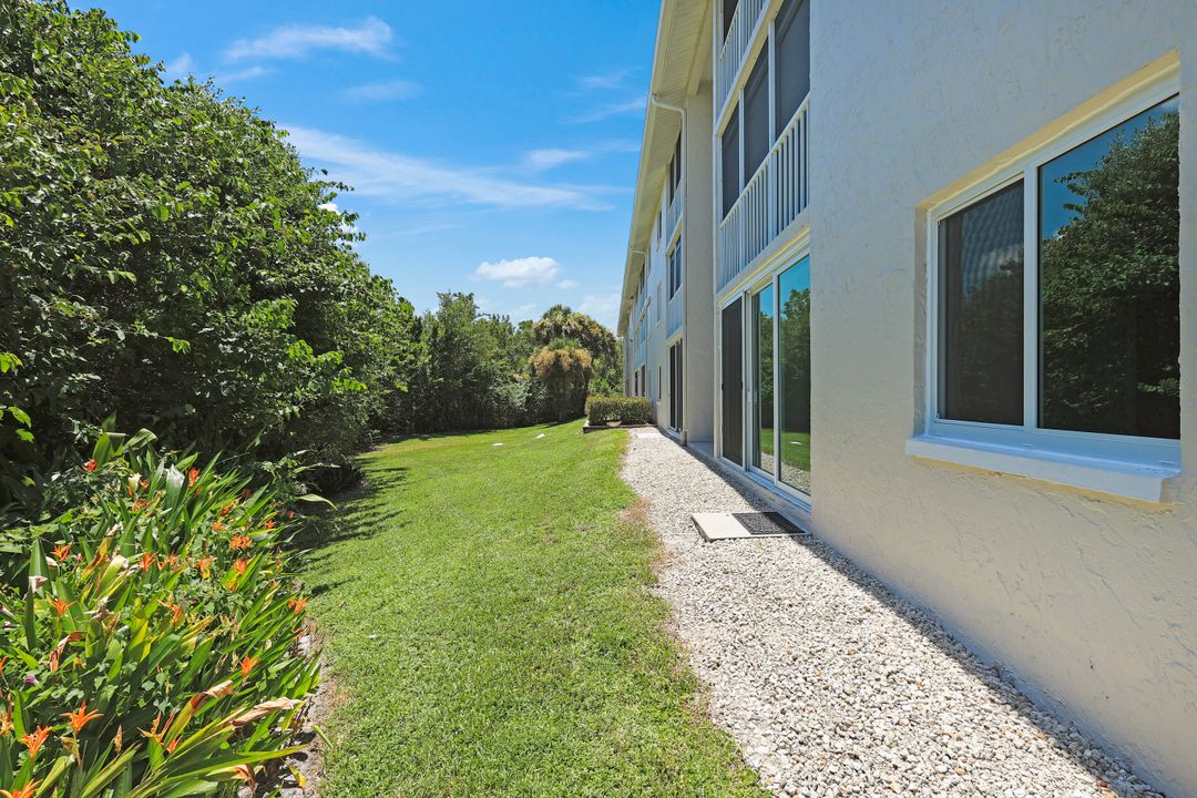 3051 Sandpiper Bay Cir #I101, Naples, FL 34112