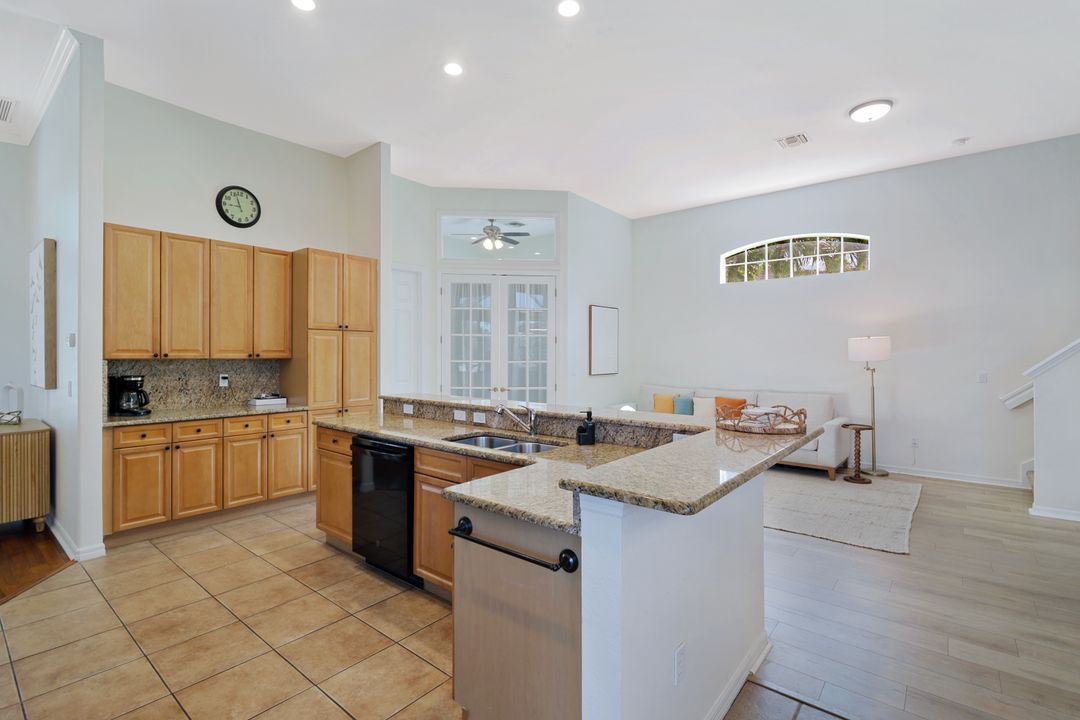 1426 SE 32nd St, Cape Coral, FL 33904