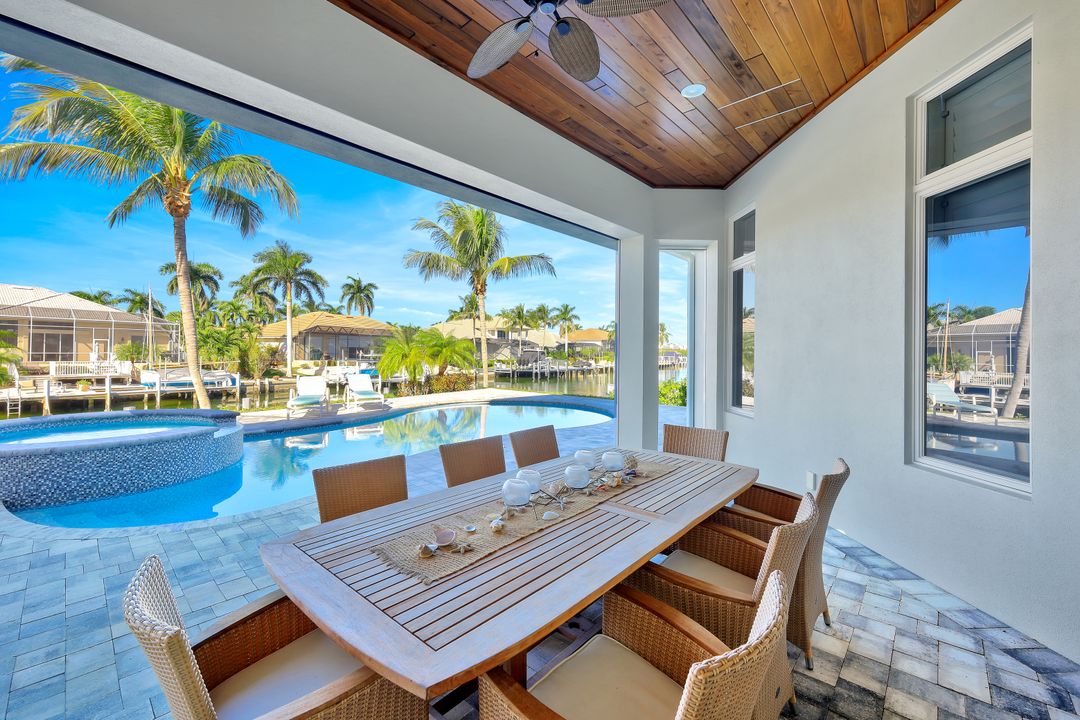 813 Magnolia Ct, Marco Island, FL 34145