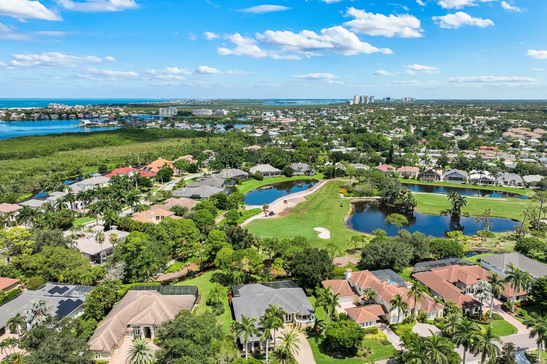 260 Cheshire Way, Naples, FL 34110