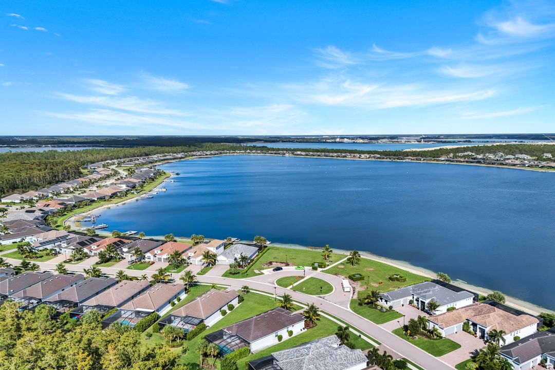 14841 Blue Bay Cir, Miromar Lakes, FL 33913