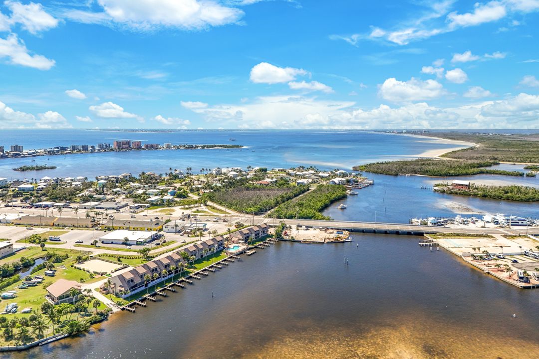 894 Buttonwood Dr #219, Fort Myers Beach, FL 33931