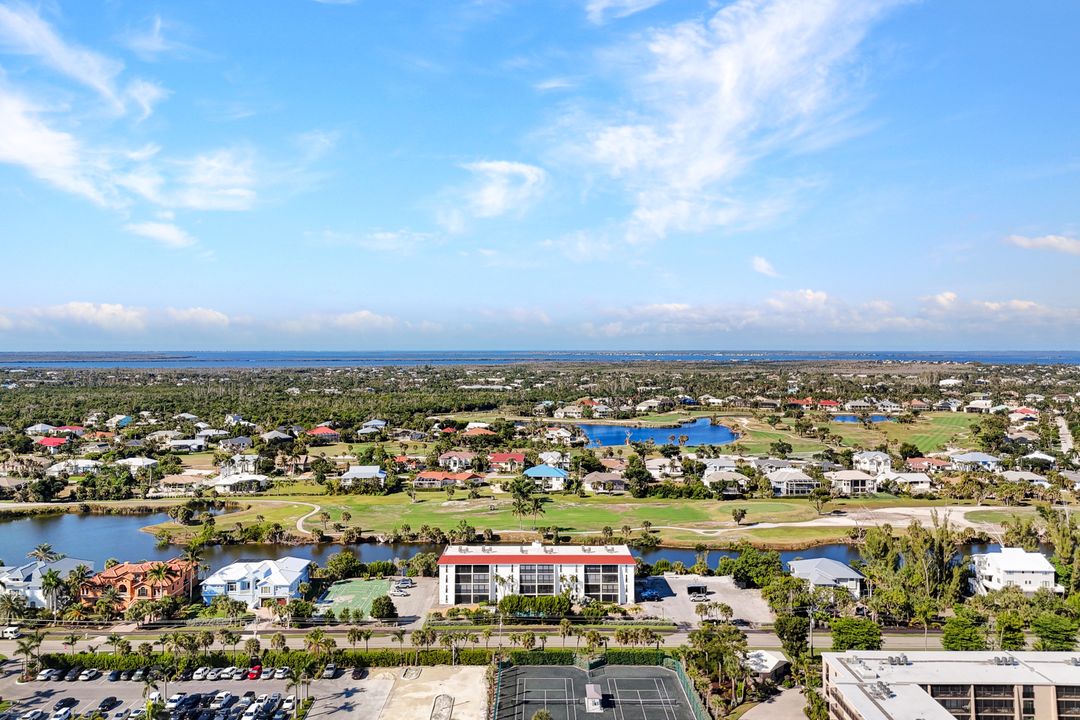 1440 Middle Gulf Dr, Sanibel, FL 33957