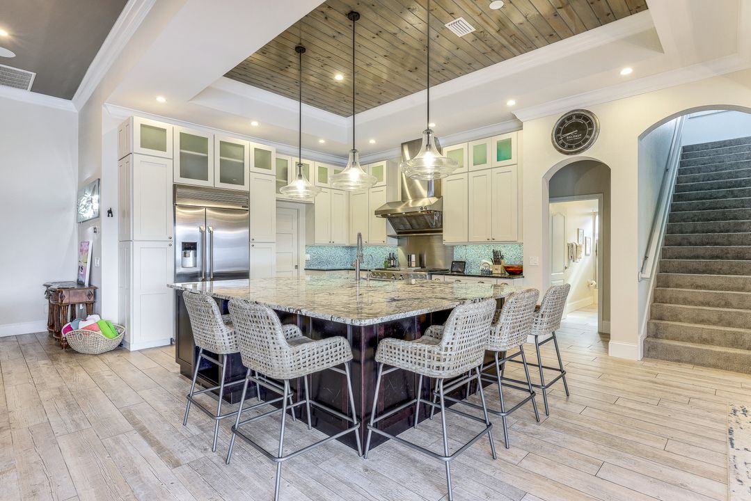 1512 El Dorado Pkwy W, Cape Coral, FL 33914