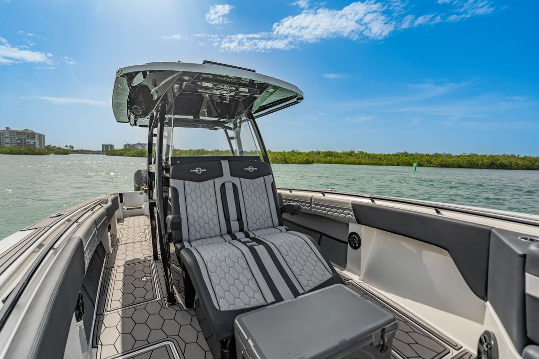 445 Dockside Dr, Naples, FL 34110