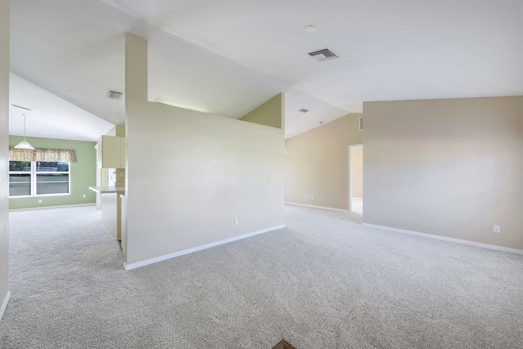 3201 NW 4th Ave, Cape Coral, FL 33993